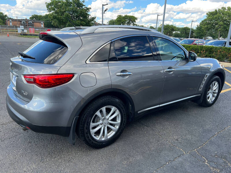 2010 Infiniti FX35