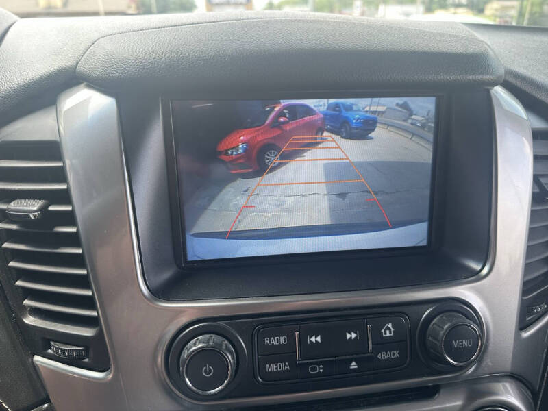 2016 Chevrolet Suburban LT