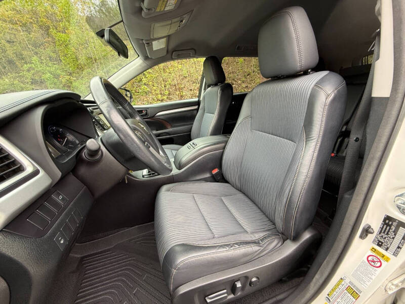 2015 Toyota Highlander LE Plus