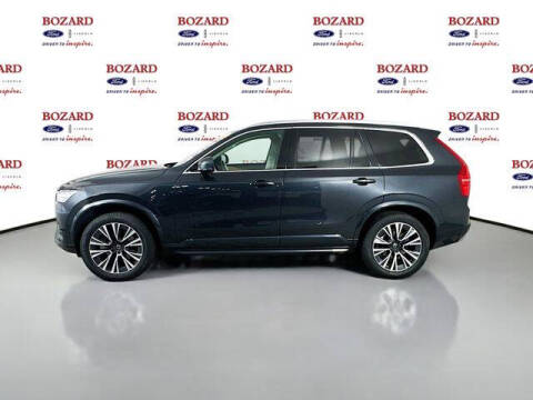 2021 Volvo XC90 T6 Momentum 7-Passenger