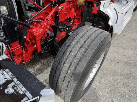 2017 Peterbilt 567