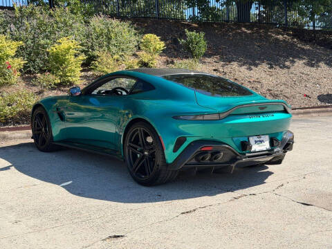 2025 Aston Martin Vantage