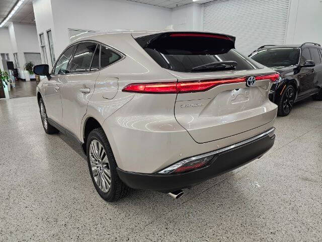 2023 Toyota Venza XLE