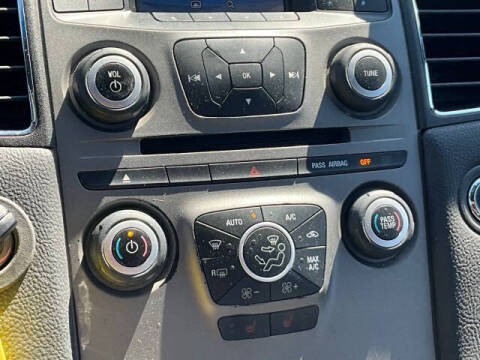 2015 Ford Taurus SEL