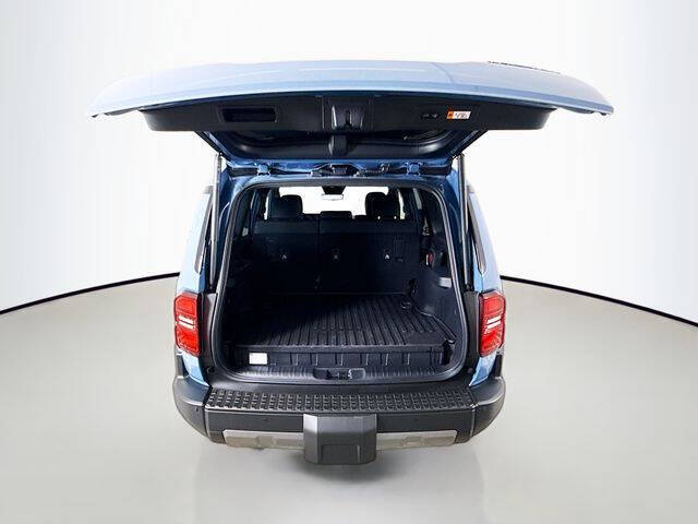 2025 Toyota Land Cruiser