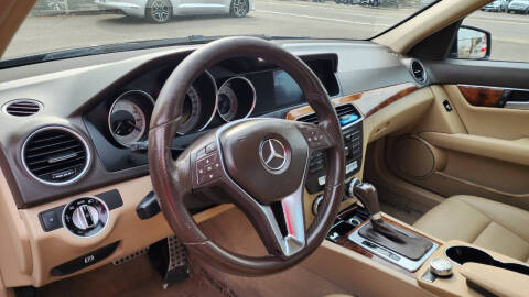 2012 Mercedes-Benz C-Class C 250 Sport