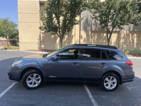 2013 Subaru Outback 2.5i Premium