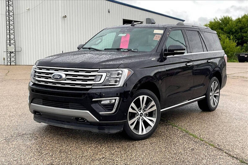 Used 2021 Ford Expedition Limited with VIN 1FMJU2AT4MEA79724 for sale in Montevideo, Minnesota
