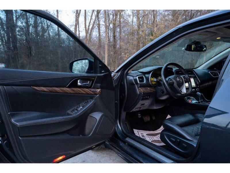 2017 Nissan Maxima Platinum