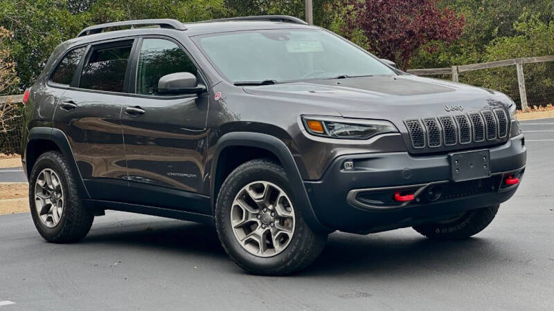 2020 Jeep Cherokee Trailhawk