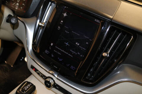 2019 Volvo XC60 T5 Momentum