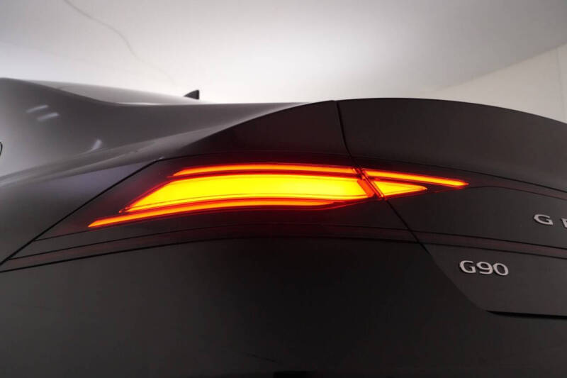 2024 Genesis G90 3.5T e-Supercharger