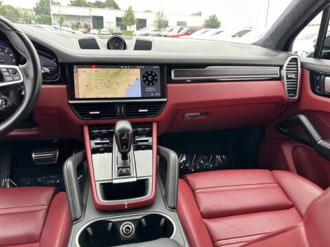 2021 Porsche Cayenne GTS