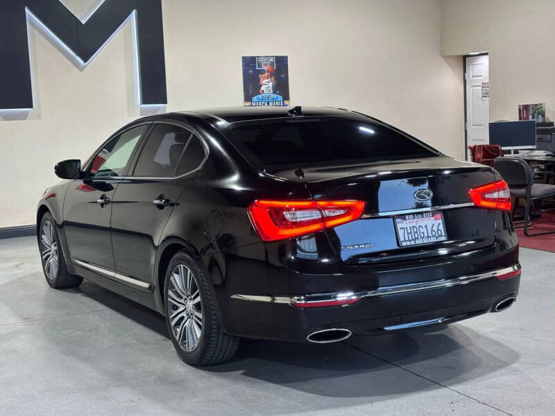 2014 Kia Cadenza Premium