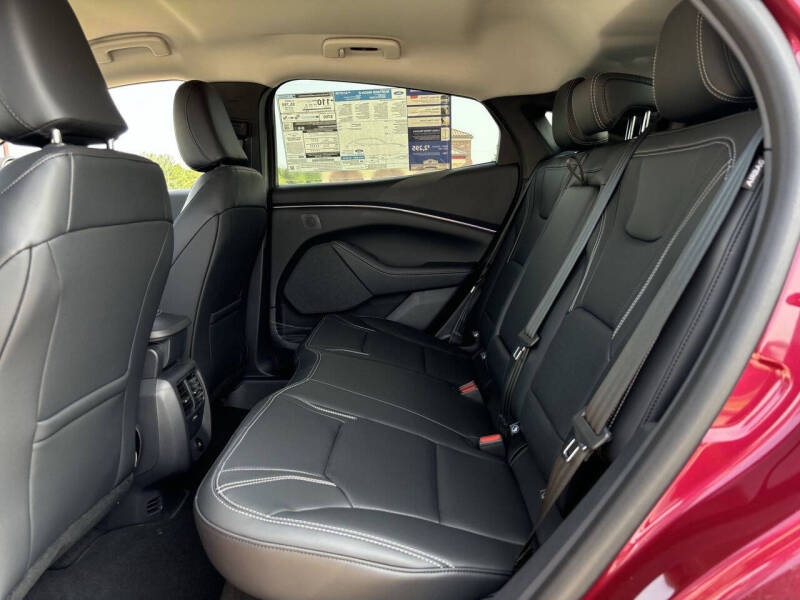 2025 Ford Mustang Mach-E Premium