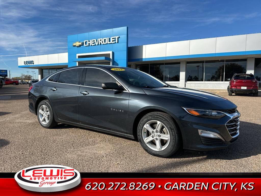 2019 Chevrolet Malibu for sale at Lewis Chevrolet of Garden City in Garden City, KS