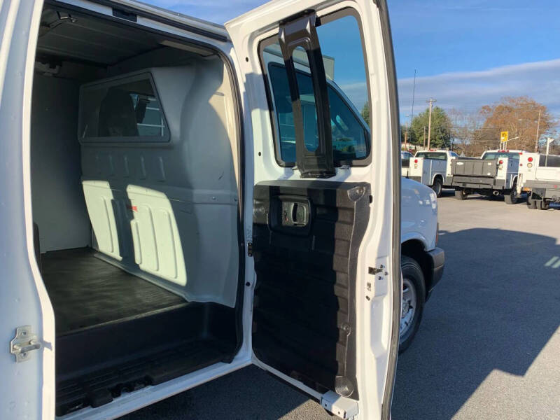 2021 Chevrolet Express 2500
