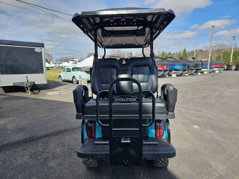 2025 Evolution Maverick 2 + 2