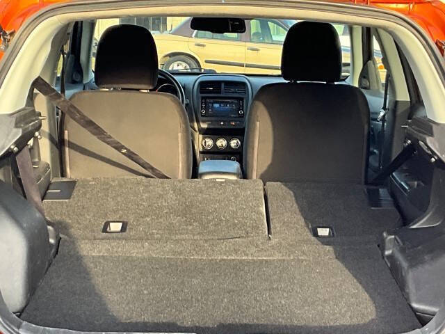 2023 Mitsubishi Outlander Sport S