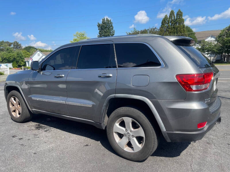 2012 Jeep Grand Cherokee Laredo