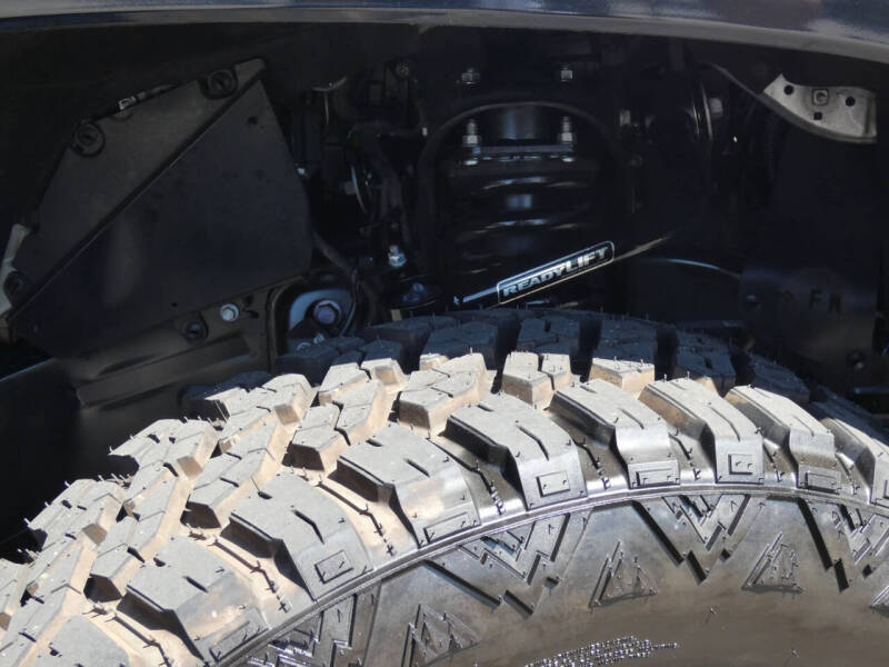 2024 Toyota Tundra Platinum HV