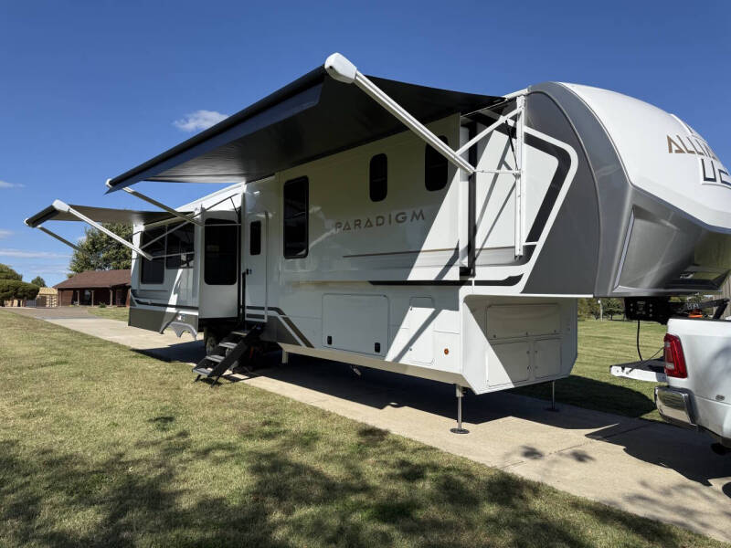 2026 Alliance RV Paradigm