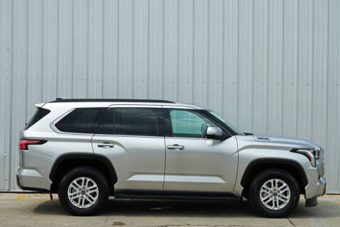 2023 Toyota Sequoia SR5