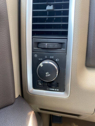 2012 RAM 1500 SLT