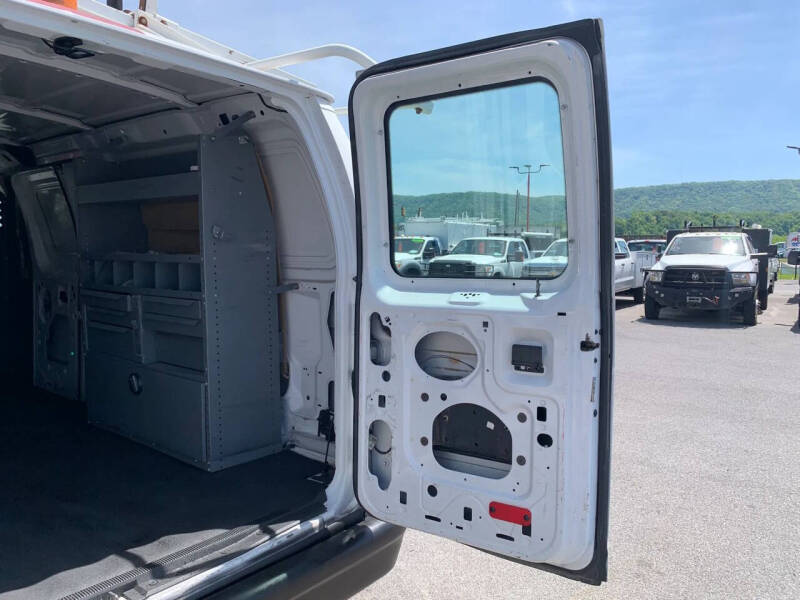 2014 Ford E-Series E-150