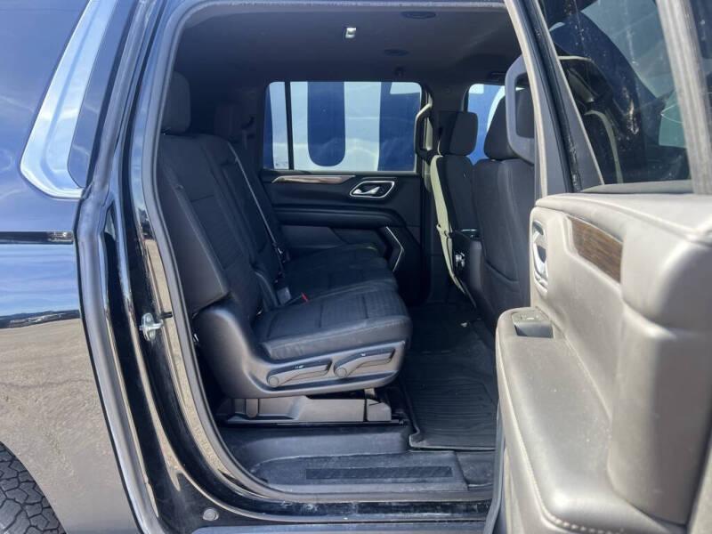 2022 GMC Yukon XL SLE