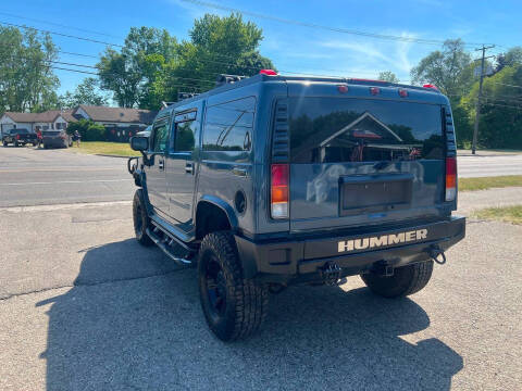 2004 HUMMER H2