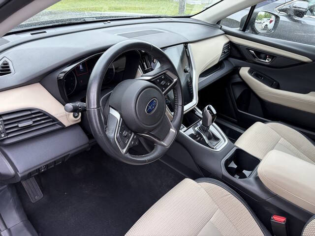 2022 Subaru Outback Premium