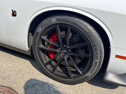 2021 Dodge Challenger