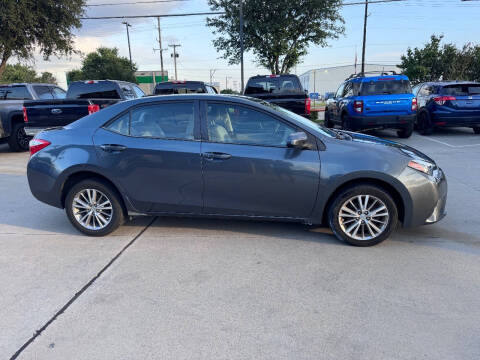 2015 Toyota Corolla LE Plus