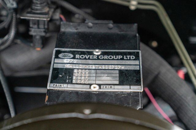 1996 Land Rover Defender 48