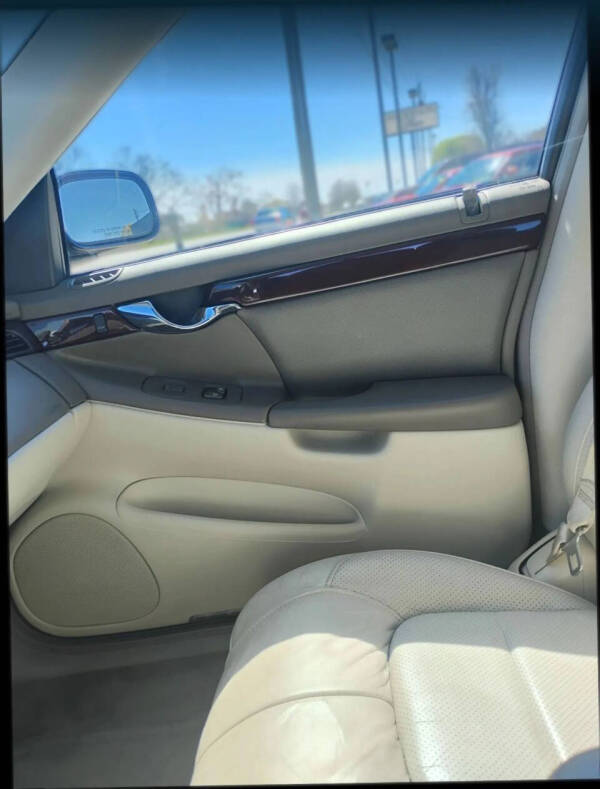 2002 Cadillac DeVille DTS