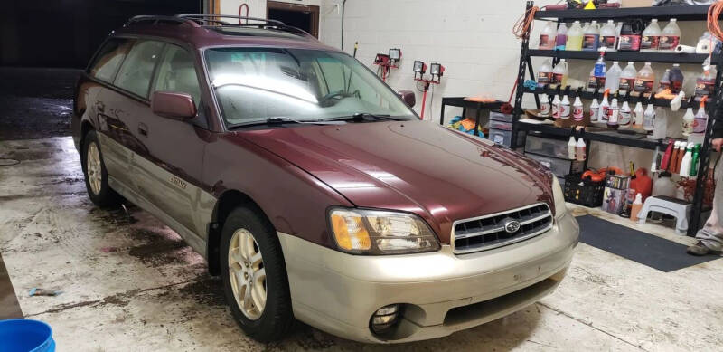 2000 Subaru Outback for sale at MEDINA WHOLESALE LLC in Wadsworth OH