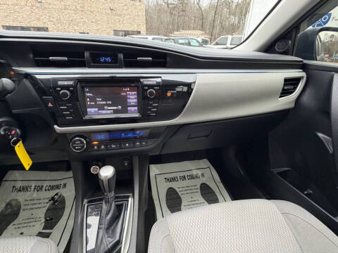 2015 Toyota Corolla LE
