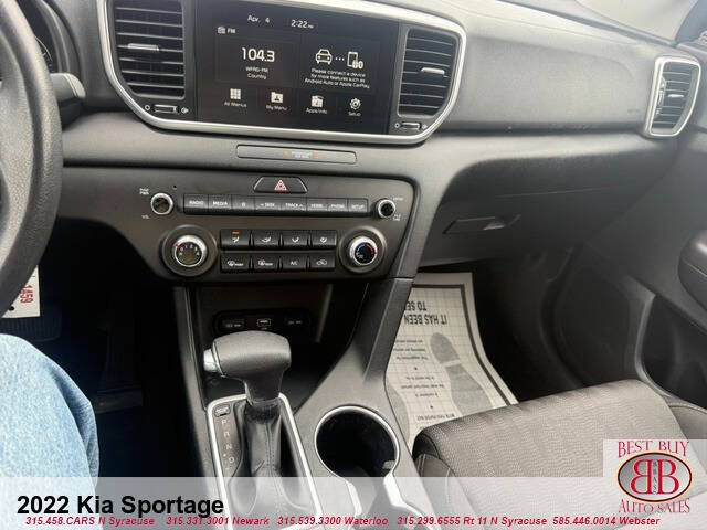 2022 Kia Sportage LX