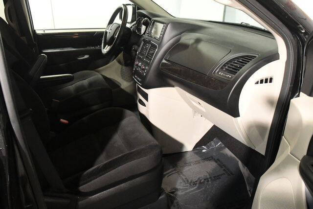 2017 Dodge Grand Caravan SE Plus