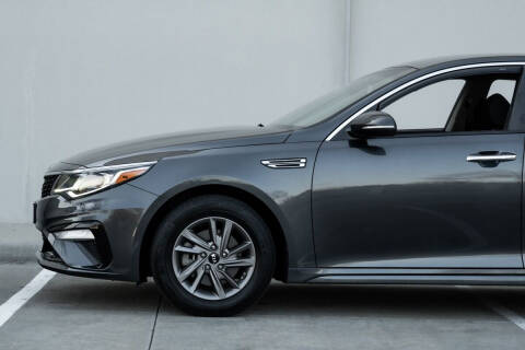 2020 Kia Optima LX