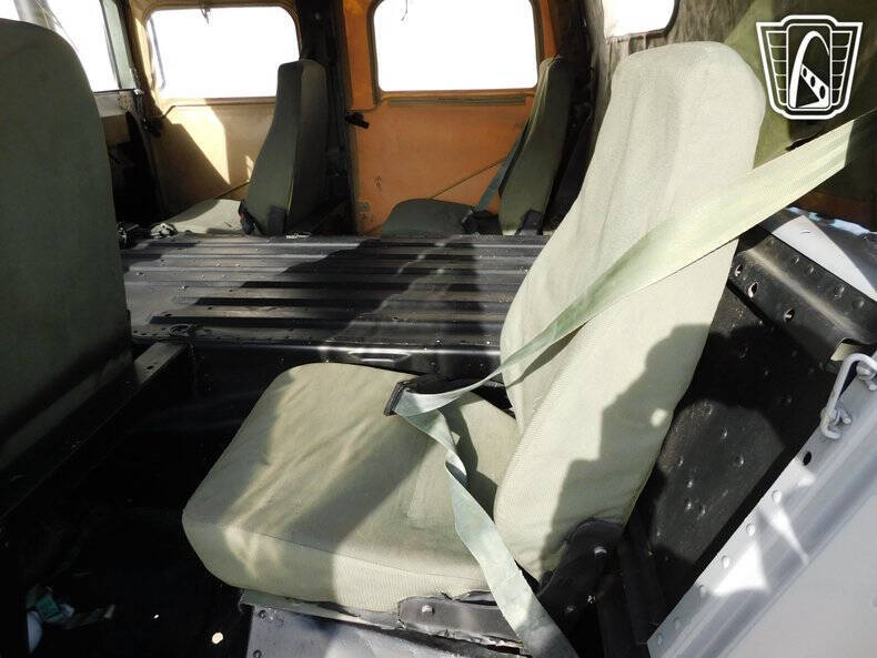 1999 AM General Hummer