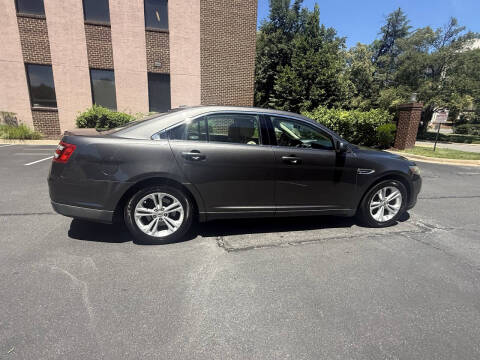 2015 Ford Taurus SEL