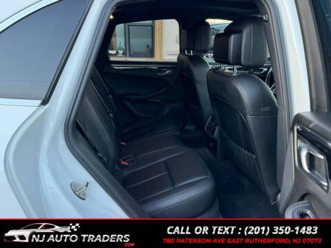 2016 Porsche Macan S