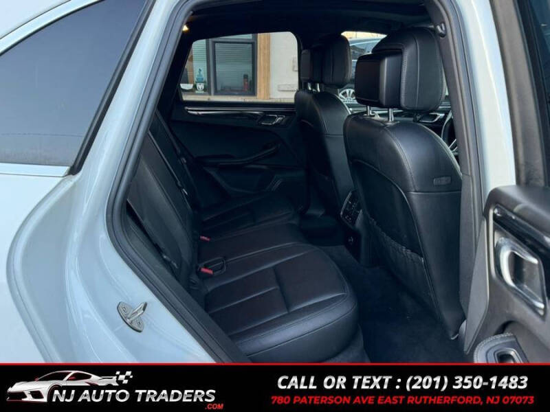 2016 Porsche Macan S