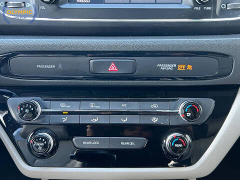 2021 Kia Sedona