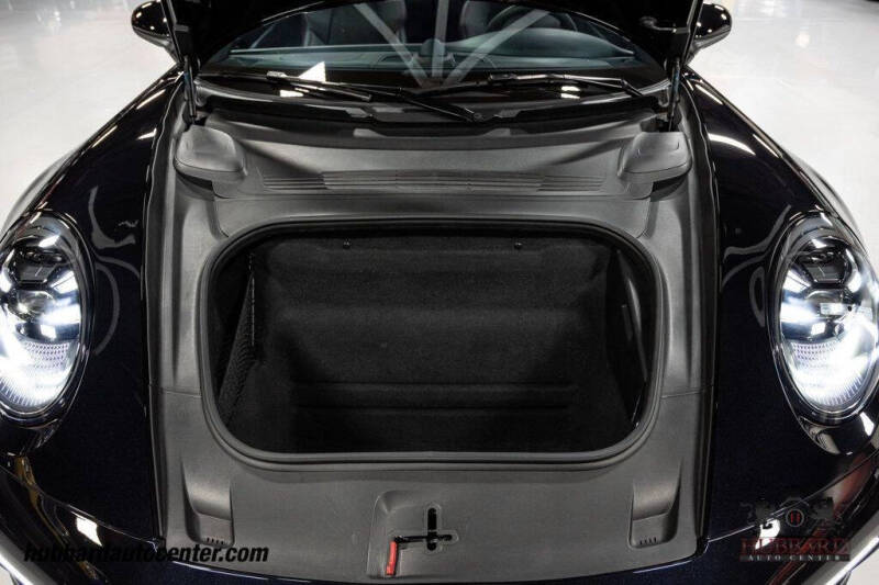 2023 Porsche 911 Targa 4 GTS