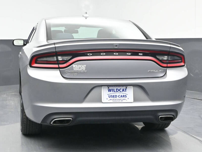 2015 Dodge Charger SXT
