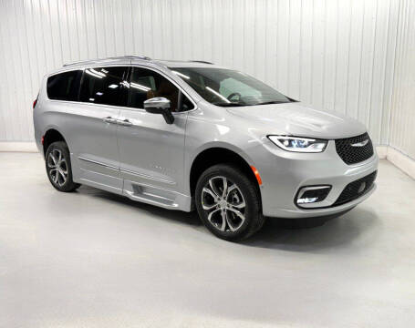 2026 Chrysler Pacifica Pinnacle