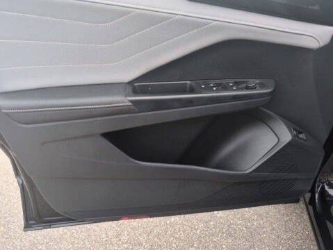 2024 Volkswagen Taos SEL 4Motion